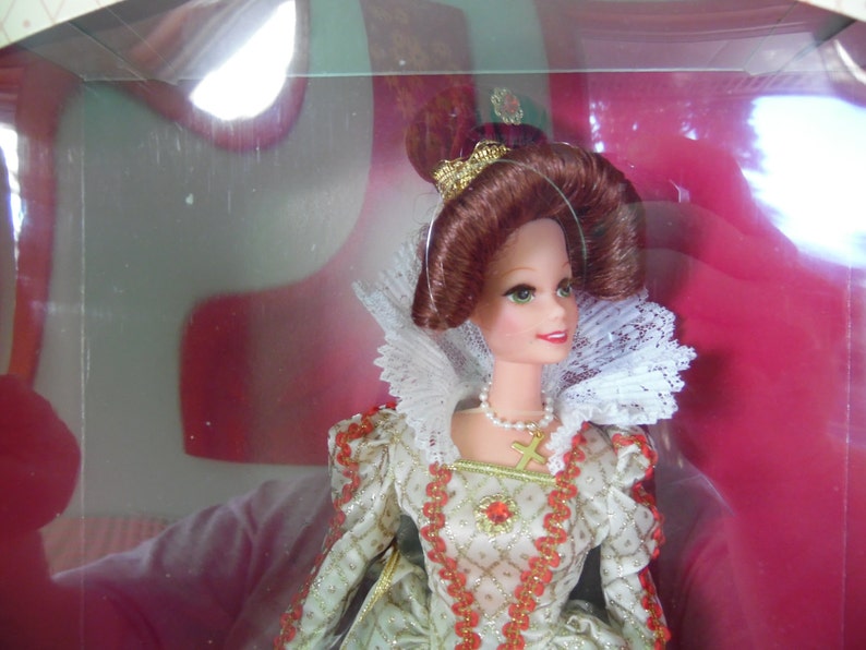 The Great Eras/ Collector Edition/ Elizabethan Queen/ Barbie image 0