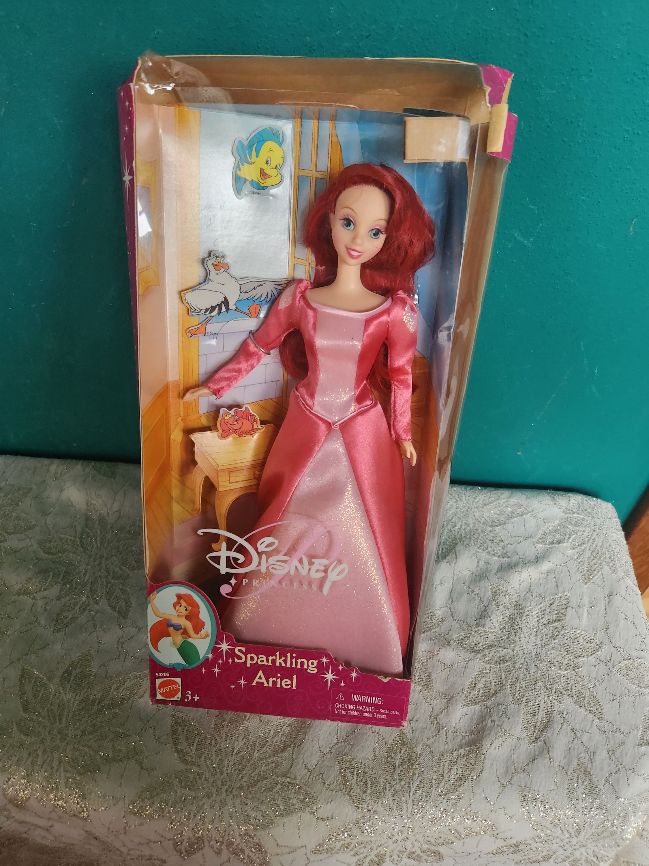 Poupée Ariel La petite sirène Poussières d'étoiles Disney Hasbro princesse  cheveux rouge 28 cm