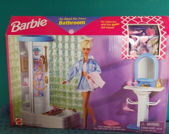 Mattel 1998 Barbie So Real So Now Bathroom Playset