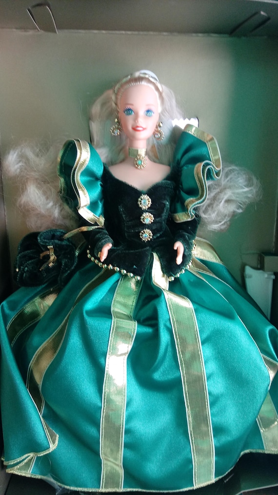 1994 Poupée Barbie Princesse Evergreen 12123 Collection Princesse