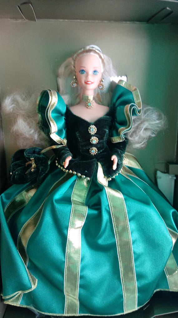 1994 Poupée Barbie Princesse Evergreen 12123 Collection Princesse