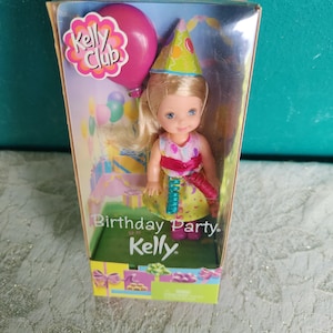 Muñeca Kelly de fiesta de cumpleaños de Barbie vintage de Mattel