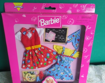 Mattel Vintage I can be anything Barbie clothes School Theme