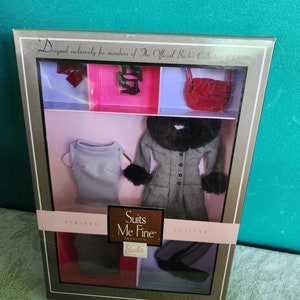 Mattel Barbie Collectors Club Members Choice Suits Me Fine Clothes
