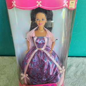 Mattel 1997 African American Fantasy Ball Barbie Doll Kay Bee Special Edition