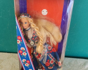 Bambole Mattel del mondo Barbie norvegese