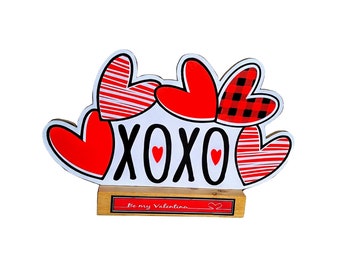 Valentine's Day XOXO Heart Wood Decor: Office & Home