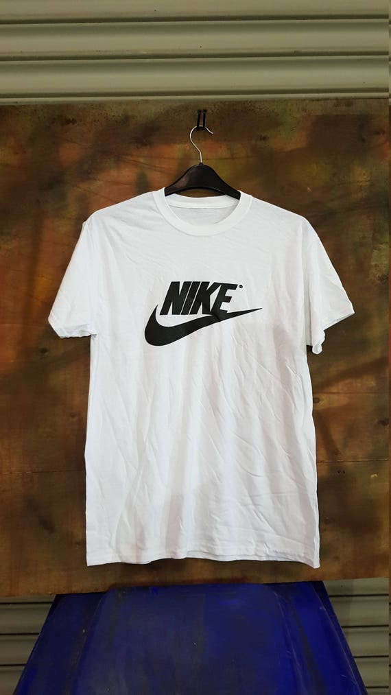 t shirt personnalisé nike