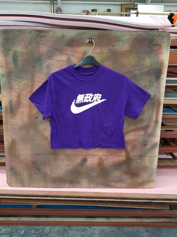 nike crop top purple