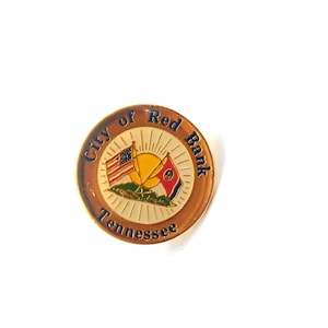 City Of Red Bank Tennessee Pin Souvenir Travel Collectible Memorabilia Vintage