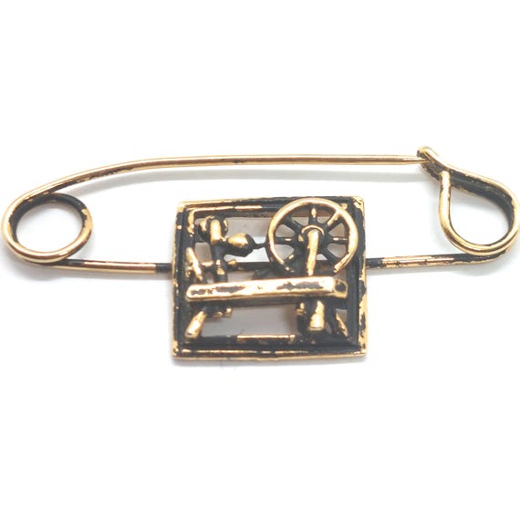 Sewing Machine Notion Clasp Pin Vintage Back Tailor Quilter Lapel Brooch