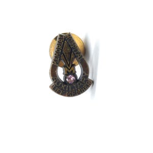Memorial Hospital Auxiliary Life Member Pin Service Volunteer Recognition VTG