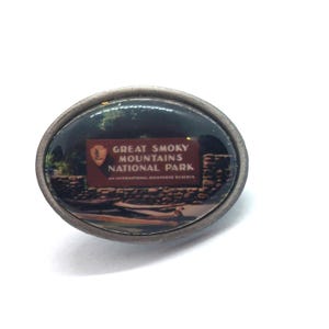 Great Smoky Mountains National Park Pin Lapel Enamel Collectible Vintage