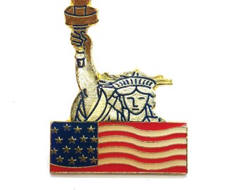 Statue Of Liberty With American Flag USA Patriotic Red White Blue Pin Vintage