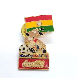 World Cup USA 1994 &#39;94 Bolivia Coca Cola Pin Lapel Enamel Collectible