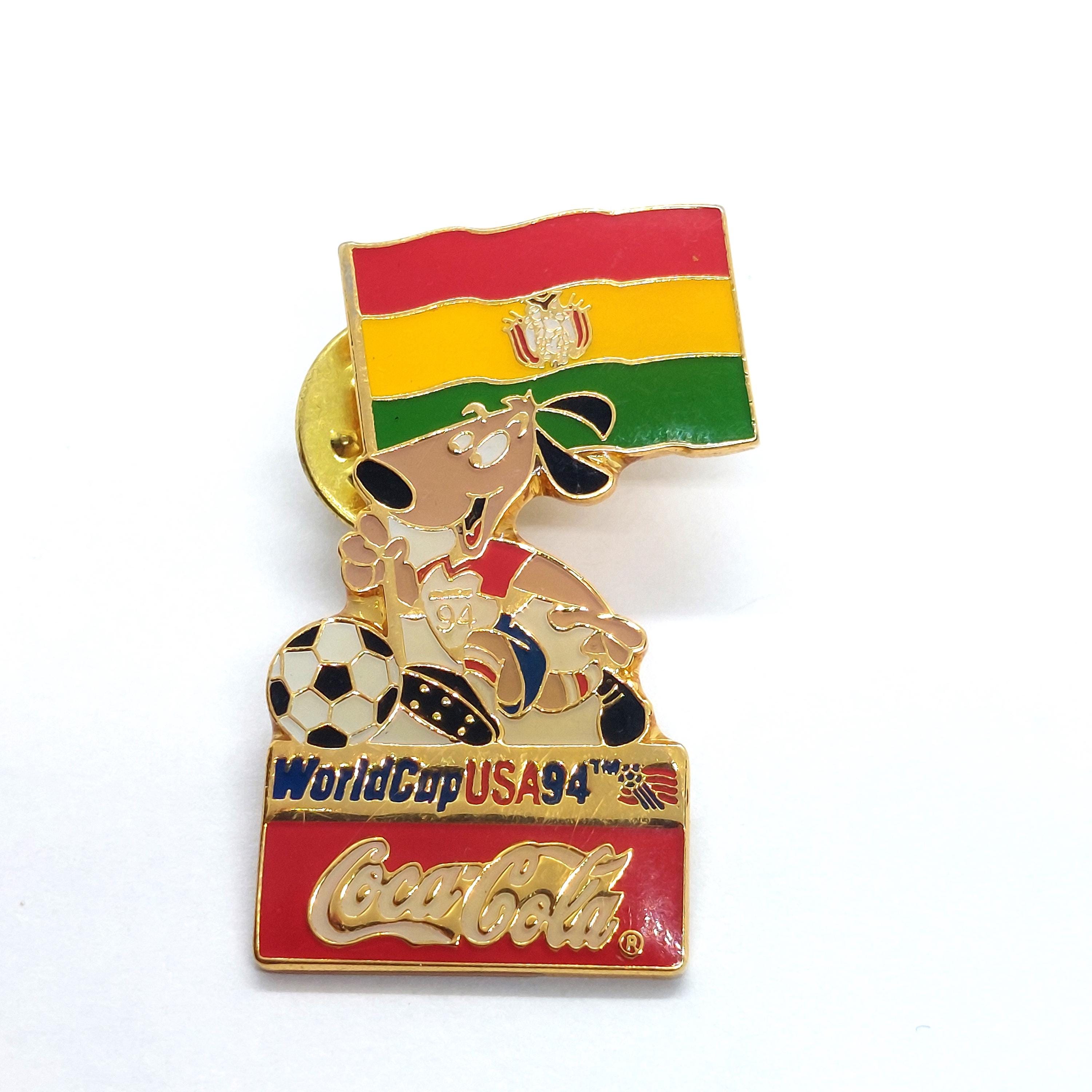 (非売品)94年サッカーW杯アメリカ大会　出場国サッカー協会ピンバッジ s-l400.jpg