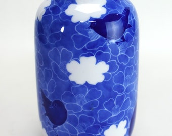 ヴィンテージ深川磁器花瓶：手描きの鳥と花、高さ11インチ - Etsy 日本