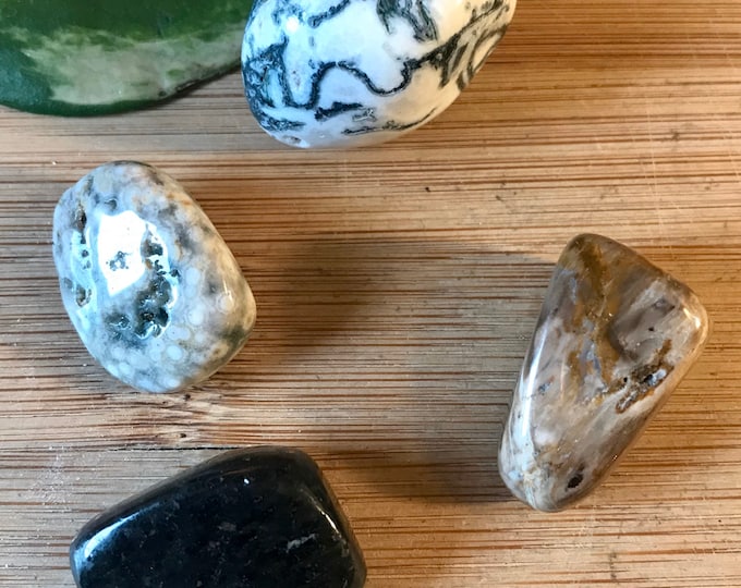 Earth Elemental Tumbled Stone Gift Bag with Note protection grounding SME24