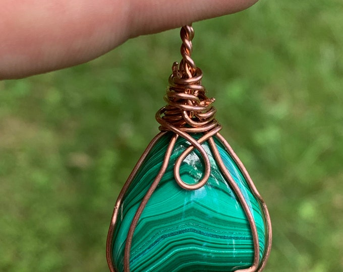 Malachite Pendant wire wrapped in copper MCP01 SME24