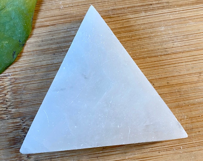 Triangle Selenite crystal charging plate windowpane geode satin spar gypsum SME24