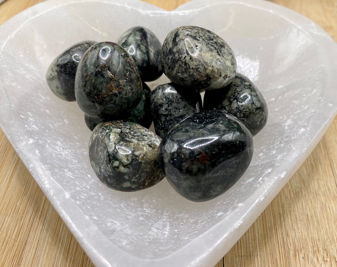 Tumbled Eudialyte Stones Set with Gift Bag