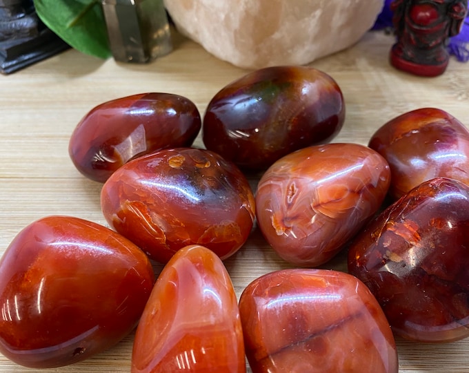 Carnelian Pebbles tumbled Stone crystal palm stone