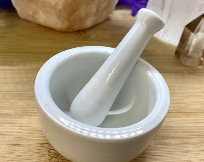 2 inch White ceramic Mortar and pestle crystal sculpture geode