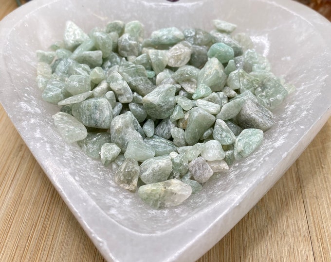 Green Aventurine Chips tumbled Gift Bag jewelry making crafts crafting roller ball bottle