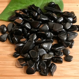 Black obsidian Tumbled Chips Gift Bag jewelry making crafts crafting roller ball