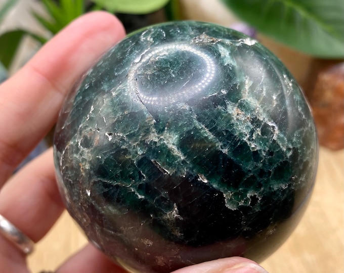 Green Apatite crystal sphere ball GAPS10 SME