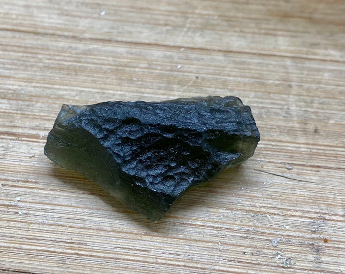 Moldavite crystal geode cluster meterorite asteroid. MOL4 sme24