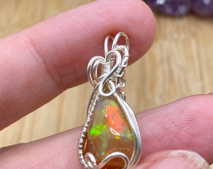 Ethiopian Opal Crystal Pendant WWOP61