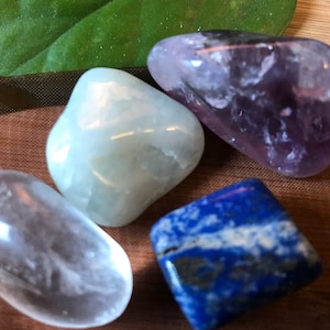 Headache relief tumbled crystal stone set kit