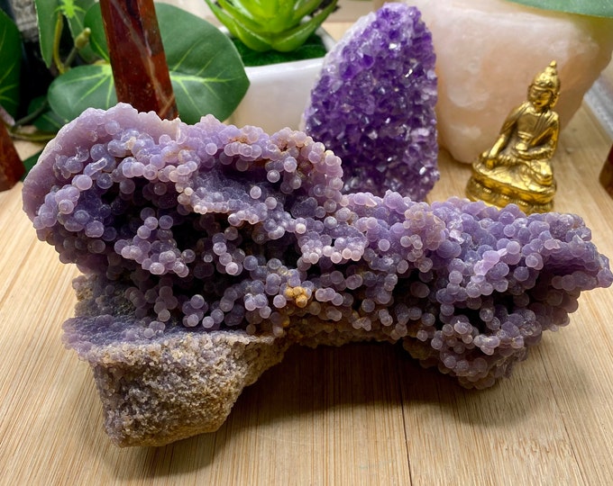 Grape Agate crystal specimen GPA101