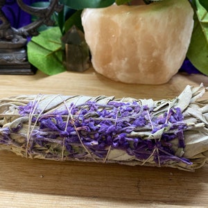 Premium White Sage and Lavender smudging stick smudge sacred salvia