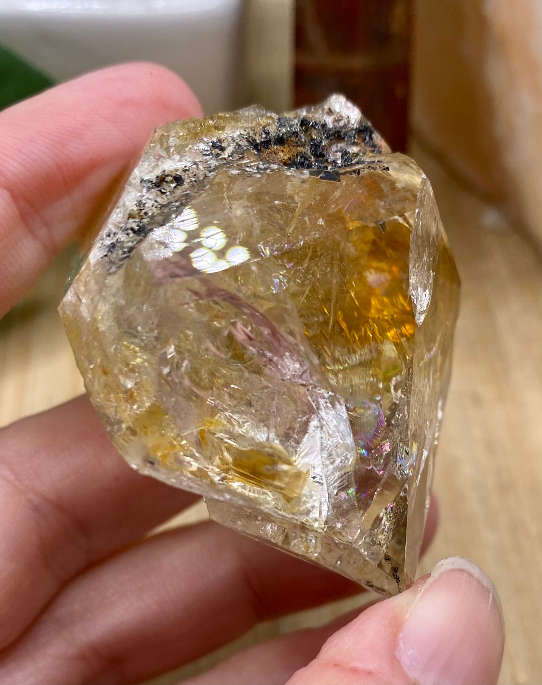 Golden store herkimer diamond