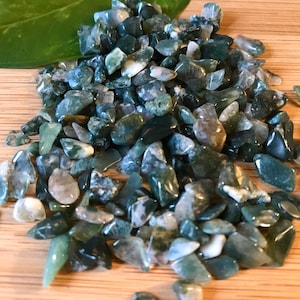 Moss Agate Tumbled Chips Gift Bag jewelry making crafts crafting roller ball bottle
