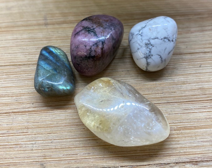 Crystals for light workers healing crystal tumbled stone gift bag