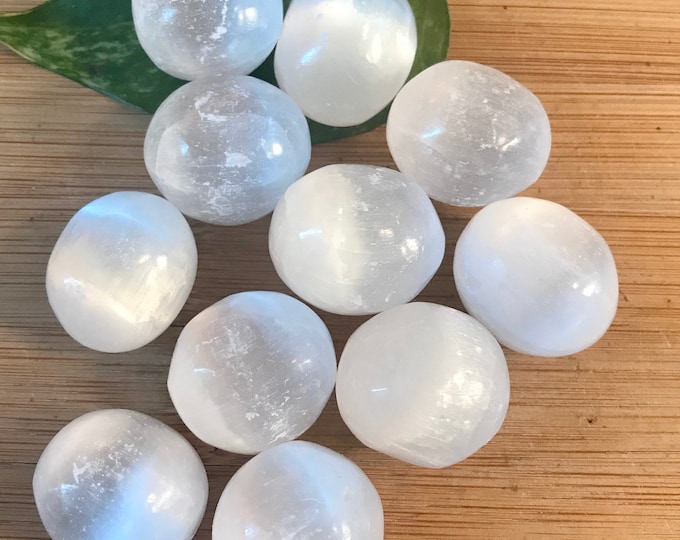 Tumbled Selenite Stones Set with Gift Bag and Note