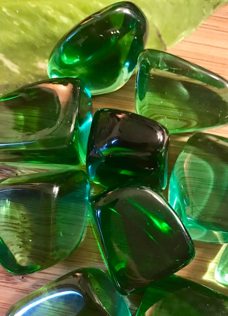 green obsidian beads green obsidian beads
