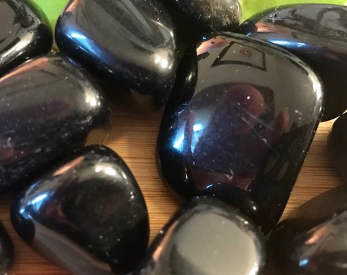 Tumbled Obsidian Stones  with Gift Bag and Note SME24