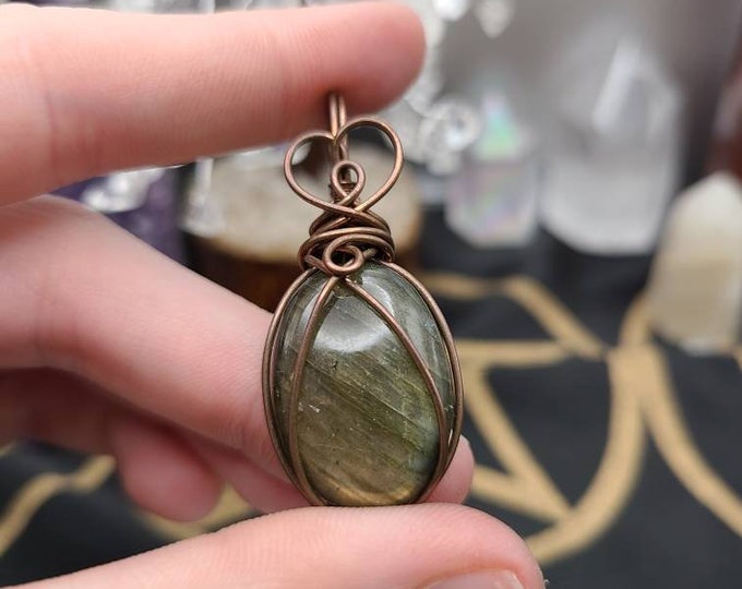 Yellow Flash Labradorite Pendant LABP23-R5