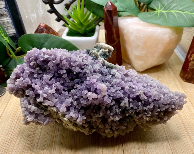 Grape Agate crystal specimen GPA100