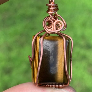 Beautiful Tigers Eye Pendant wire wrapped in Copper TECP01