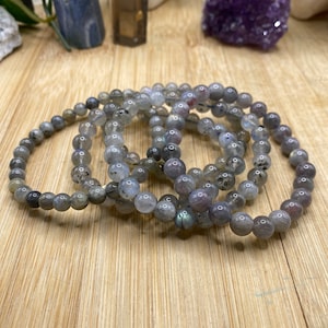 Labradorite bracelet 6-8 mm beads image 1