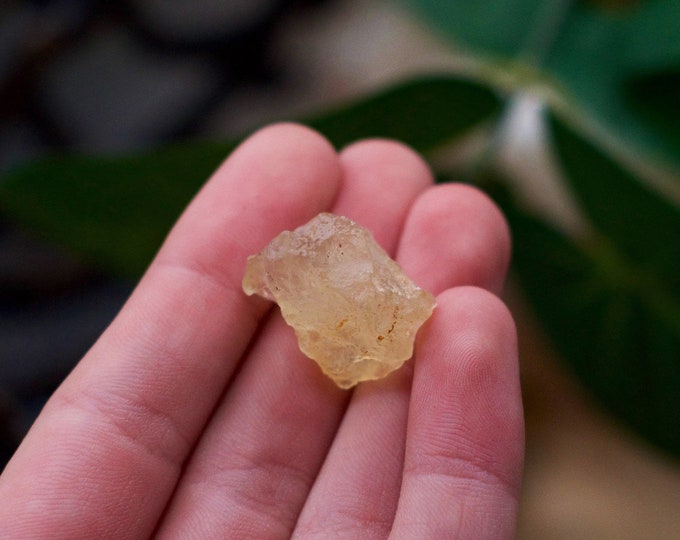 Libyan Desert glass crystal MLIBDG5 Flat 2