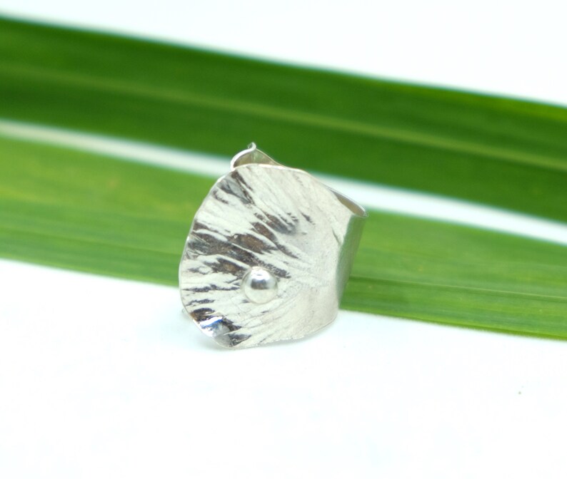 Silver gingko leaf ring, gift for mum image 2
