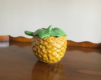 Vintage pineapple lidded jar with spoon / Marmelade jar / Jam jar