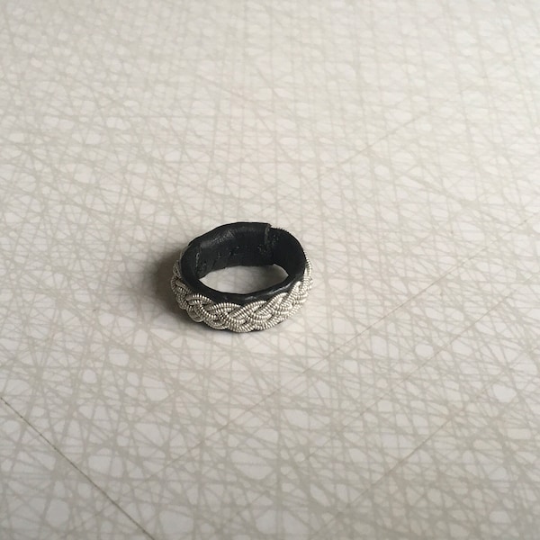 Vintage pewter and leather ring // Reindeer leather //Unique gift Sweden // Sami Lapland//