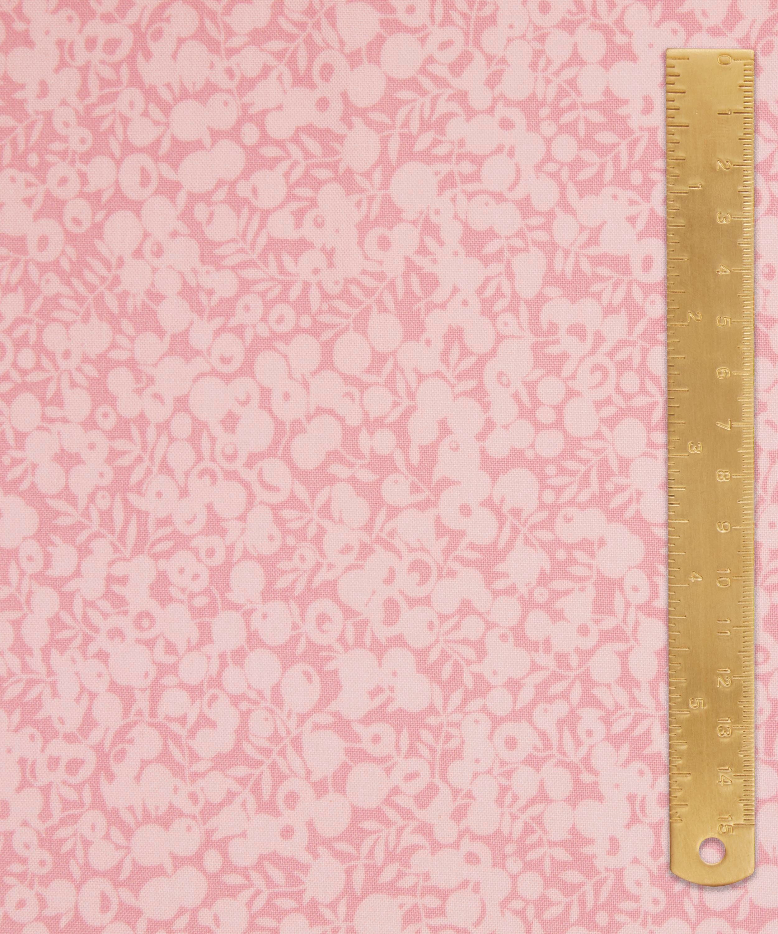 Liberty Wiltshire Shadow Blender Fabric In Rose Pink Etsy 日本